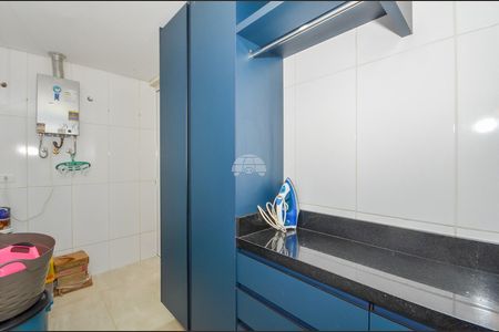 5_photo/94dce127e1.bc0bbef8339eeb58-ATLAS-bb8c584f-67f5-4e83-8bd2-caa0b1bc62b4.jpg de casa à venda com 4 quartos, 182m² em Pilarzinho, Curitiba