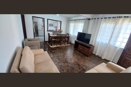 8_photo/94dce1283d.1434eac05e667b5e-ATLAS-51b0fc3c-beab-4a3f-b568-07db2ad69a25.jpg de casa à venda com 2 quartos, 97m² em Pilarzinho, Curitiba