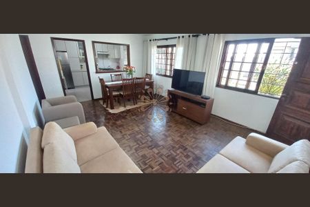 7_photo/94dce1283d.1434eac05e667b5e-ATLAS-a1b31aa7-e8c7-4d6d-9cb5-470106d77fd7.jpg de casa à venda com 2 quartos, 97m² em Pilarzinho, Curitiba