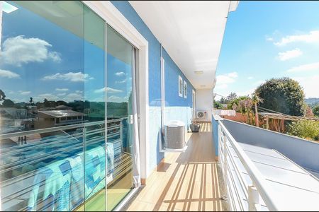 8_photo/94dce1286f.59b9fa3339c8dcb8-ATLAS-938cd0c2-39dd-43a4-a9f8-9e5fb4890d66.jpg de casa à venda com 4 quartos, 270m² em Pilarzinho, Curitiba