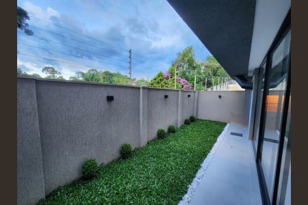 12_photo/94dce129b3.7cc5f6eb30674ee3-ATLAS-041be459-e65b-49a5-8dde-47876232c914.jpg de casa à venda com 3 quartos, 166m² em Pilarzinho, Curitiba