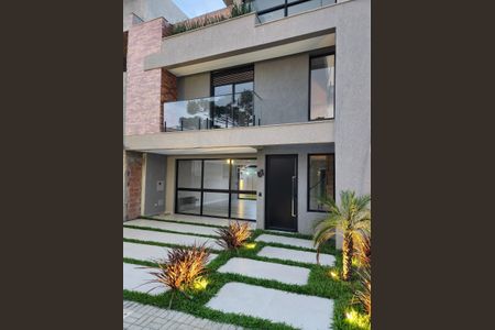 7_photo/94dce129b3.7cc5f6eb30674ee3-ATLAS-77d65662-d2c2-4beb-a177-a81a98c6367a.jpg de casa à venda com 3 quartos, 166m² em Pilarzinho, Curitiba