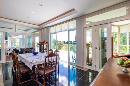 20_photo/94dce12cb7.07fb07773285f6be-ATLAS-de03686d-c92d-4eab-83a4-c6b7c919a64f.jpg de casa à venda com 4 quartos, 580m² em Pilarzinho, Curitiba