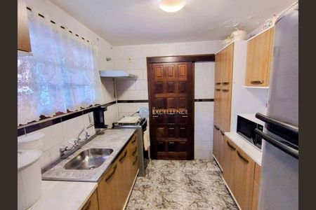 16_photo/94dce12daf.c696d6dfecea6f1c-ATLAS-22f37cd6-6e2c-464c-917c-0e302c9f8a89.jpg de casa à venda com 4 quartos, 288m² em Pilarzinho, Curitiba