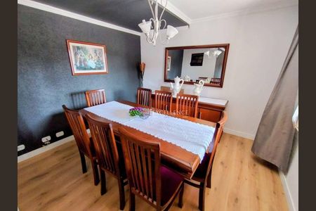 7_photo/94dce12daf.c696d6dfecea6f1c-ATLAS-54456390-86f3-4777-862b-340c4e46b294.jpg de casa à venda com 4 quartos, 288m² em Pilarzinho, Curitiba