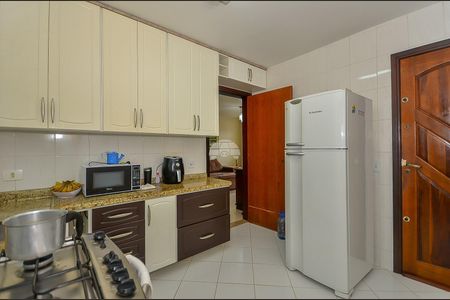 8_photo/94dce12db7.b37fb779aadef412-ATLAS-8ad6b4e8-3ce9-46f6-bb81-8991fdbbd2b0.jpg de casa à venda com 3 quartos, 135m² em Pilarzinho, Curitiba