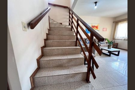 3_photo/94dce12edd.3be18b52e244e7c2-ATLAS-23c53b37-1c2a-49ca-8a88-5bf38fb520ba.jpg de casa para alugar com 4 quartos, 320m² em Pilarzinho, Curitiba