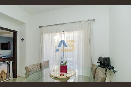 4_photo/94dce12fa9.f279df7ab7105e24-ATLAS-3f01034d-bd0b-455d-86e2-95293810647a.jpg de casa à venda com 4 quartos, 270m² em Pilarzinho, Curitiba