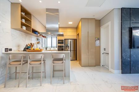 5_photo/94dce130ad.54c69a68f28b54d3-ATLAS-0fdcbd45-9bcb-4b52-8cd2-e838b674119e.jpg de casa à venda com 3 quartos, 521m² em Pilarzinho, Curitiba