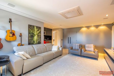 5_photo/94dce130ad.54c69a68f28b54d3-ATLAS-5cff862e-8734-418b-8b4e-1e77b78b1422.jpg de casa à venda com 3 quartos, 521m² em Pilarzinho, Curitiba