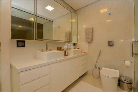 28_photo/94dce130ad.54c69a68f28b54d3-ATLAS-eaf86d77-f6bb-45ec-a554-e3536f525bc5.jpg de casa à venda com 3 quartos, 521m² em Pilarzinho, Curitiba