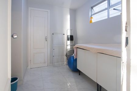 11_photo/94dce130d9.7954feb32d1ae247-ATLAS-3ab59400-c814-4b3a-91c2-e91021856d28.jpg de casa à venda com 4 quartos, 313m² em Pilarzinho, Curitiba