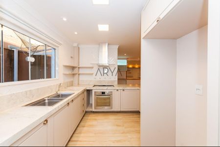 12_photo/94dce130fb.a1b59680d37805c0-ATLAS-0625bf12-3646-4cc7-9dbb-e806d44cd17b.jpg de casa à venda com 3 quartos, 149m² em Pilarzinho, Curitiba