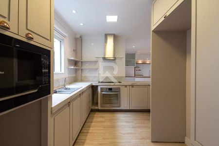 5_photo/94dce130fb.a1b59680d37805c0-ATLAS-ef47fa3b-9f1a-4e69-9706-823c034a6ecc.jpg de casa à venda com 3 quartos, 170m² em Pilarzinho, Curitiba