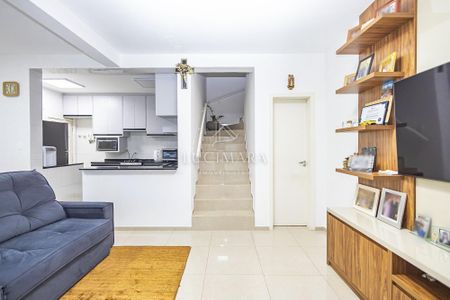 4_photo/94dce1330d.ba3e4f1a03d92c8a-ATLAS-69d3b888-618d-4bde-ad02-ed81b275e437.jpg de casa à venda com 3 quartos, 109m² em Pilarzinho, Curitiba