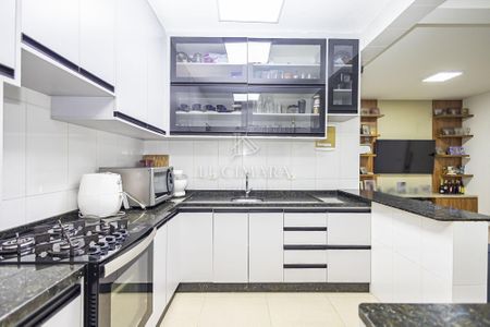 18_photo/94dce1330d.ba3e4f1a03d92c8a-ATLAS-c3d2002e-43ee-4c23-a11e-e328ca34f54a.jpg de casa à venda com 3 quartos, 109m² em Pilarzinho, Curitiba