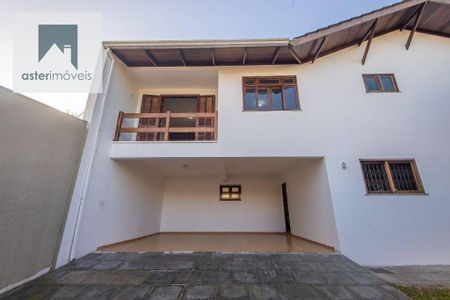 4_photo/94dce1341b.a944a7ef88bd55c6-ATLAS-74915a8f-62da-4fb9-b3e7-c40d0ccdbca1.jpg de casa à venda com 3 quartos, 273m² em Pilarzinho, Curitiba