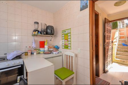 15_photo/94dce13501.aa3f54dcddd2e04f-ATLAS-be0e1e33-50e0-41e9-b2b6-d63d6a313f1c.jpg de casa à venda com 2 quartos, 50m² em Pilarzinho, Curitiba