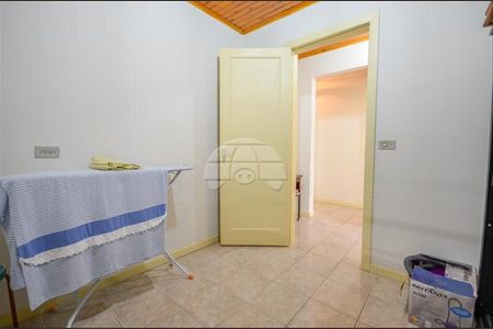12_photo/94dce135b1.94f797356aedc676-ATLAS-cc5c5187-e916-4322-9cc0-e06bab9e1d50.jpg de casa à venda com 4 quartos, 112m² em Pilarzinho, Curitiba