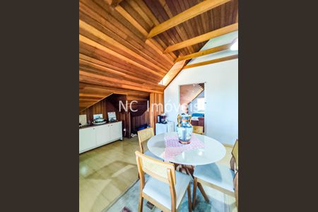 37_photo/94dce135b5.d9f076d2edbf9077-ATLAS-2c79ff6d-5f96-4a1b-bc7e-89662fe2813b.jpg de casa à venda com 0 quarto, 274m² em Pilarzinho, Curitiba