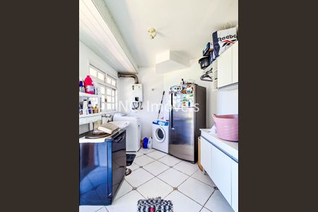 24_photo/94dce135b5.d9f076d2edbf9077-ATLAS-4cc81d8a-7def-4108-9e10-1d07c58cff41.jpg de casa à venda com 0 quarto, 274m² em Pilarzinho, Curitiba