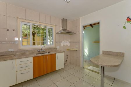 3_photo/94dce1362b.1c5845dead7872b3-ATLAS-eab43cda-d840-49d2-b0ee-e9a552ee7bf6.jpg de casa à venda com 4 quartos, 260m² em Pilarzinho, Curitiba