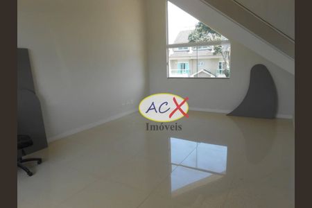 4_photo/94dce136fd.f5ad604d89a6dc02-ATLAS-67bcaf02-71b1-4e32-8d26-d6ac2701b142.jpg de casa à venda com 3 quartos, 197m² em Pilarzinho, Curitiba