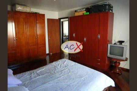 2_photo/94dce1370f.1dc817000cb419a8-ATLAS-5f9810eb-8465-4e7a-89ae-ea2602ccadd4.jpg de casa à venda com 3 quartos, 216m² em Pilarzinho, Curitiba