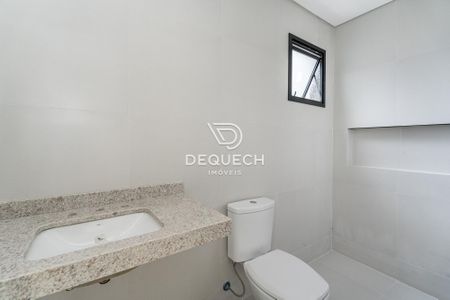 11_photo/94dce137c5.7635d1e09af084fb-ATLAS-56b15fc9-fca5-4388-8d50-c2b2b99cbb96.jpg de casa à venda com 3 quartos, 128m² em Pilarzinho, Curitiba