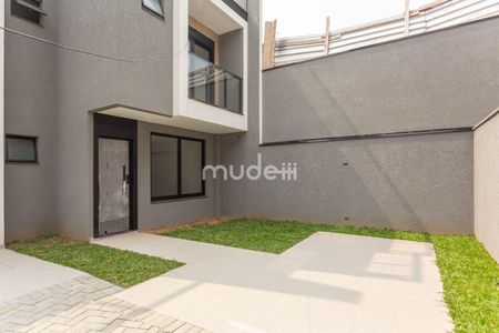 3_photo/94dce137c7.a6f2120c715e6f27-ATLAS-e6b80de9-f77c-4aa8-b373-c2f762d914b8.jpg de casa à venda com 3 quartos, 110m² em Pilarzinho, Curitiba
