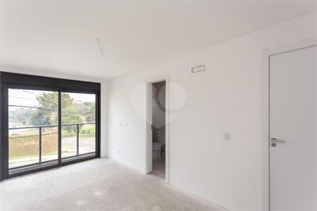 9_photo/94dce137c9.98aa73114e05fd3e-ATLAS-537968cd-93d8-46c8-a032-b2dee991e70b.jpg de casa à venda com 3 quartos, 123m² em Pilarzinho, Curitiba