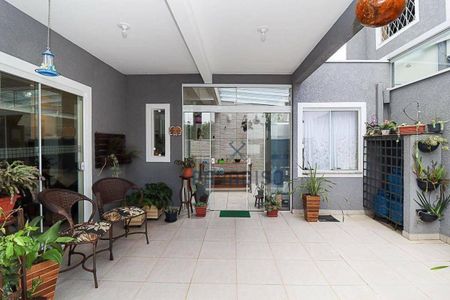 10_photo/94dce13847.ddfa7bb134cbc3bc-ATLAS-059ef404-2e8f-408d-993c-76f91a34638a.jpg de casa à venda com 3 quartos, 163m² em Pilarzinho, Curitiba