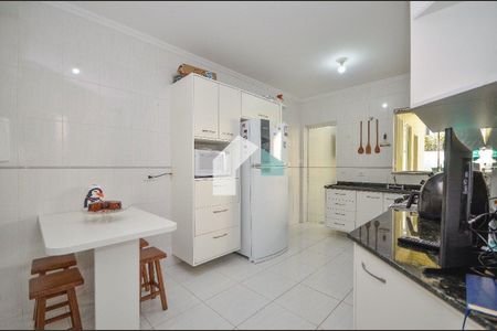 3_photo/94dce13973.a824f5d462c04ebd-ATLAS-df03b64a-6159-4419-a6b1-de9ff577d378.jpg de casa à venda com 0 quarto, 230m² em Pilarzinho, Curitiba