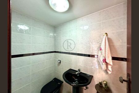 4_photo/94dce139b1.2a0a53e637ea3187-ATLAS-1153e9ef-b803-48bb-80d2-ea92bd3286b4.jpg de casa à venda com 3 quartos, 170m² em Pilarzinho, Curitiba