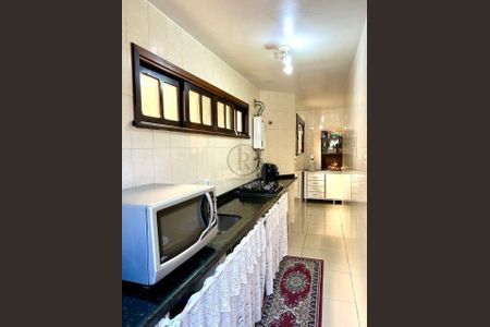 3_photo/94dce139b1.2a0a53e637ea3187-ATLAS-dee89e0a-fe50-42e8-8774-8804f55b9aa0.jpg de casa à venda com 3 quartos, 170m² em Pilarzinho, Curitiba