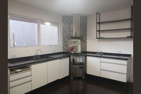 11_photo/94dce139e1.5a85c5bdfef41cf9-ATLAS-590a912d-651d-4dd8-98dc-e35897ab97f6.jpg de casa à venda com 3 quartos, 235m² em Pilarzinho, Curitiba