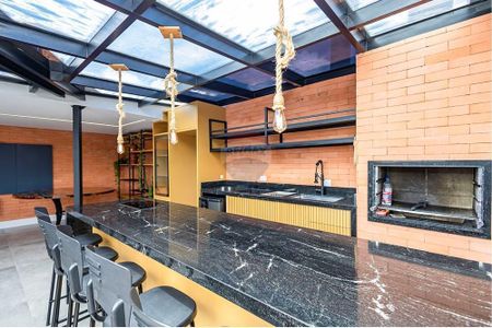 3_photo/94dce13c29.cc7236c2711dd29d-ATLAS-30ceeeaf-d9a3-477c-be56-5fa735f5ad3b.jpg de casa à venda com 3 quartos, 186m² em Vista Alegre, Curitiba