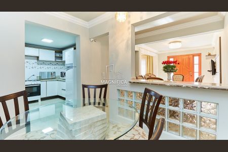 3_photo/94dce13f49.ceff8192393c33de-ATLAS-0d0ecc9a-c4cd-491d-88e1-e907d8c6d82a.jpg de casa para alugar com 2 quartos, 190m² em Vista Alegre, Curitiba