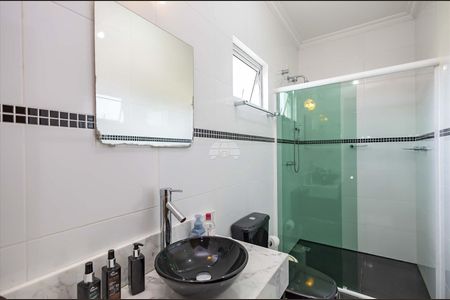 11_photo/94dce13f6d.97484f792a469e2d-ATLAS-3264ada3-5e76-43ab-a444-1e7c5bd7e7fa.jpg de casa à venda com 4 quartos, 310m² em Vista Alegre, Curitiba