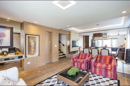 6_photo/94dce13f6d.97484f792a469e2d-ATLAS-7aaae8b3-8a51-484d-8e33-eef63f59fa06.jpg de casa à venda com 4 quartos, 310m² em Vista Alegre, Curitiba