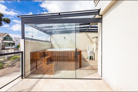 43_photo/94dce13f77.c179c9b7603fa8b1-ATLAS-591c91a8-e0be-4ec3-a177-b3d0902b4a6f.jpg de casa à venda com 3 quartos, 170m² em Vista Alegre, Curitiba