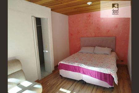 5_photo/94dce13fbb.0524c8510f0f8401-ATLAS-a5bc44a9-ab09-426e-bd95-de5f649072ca.jpg de casa à venda com 4 quartos, 280m² em Vista Alegre, Curitiba