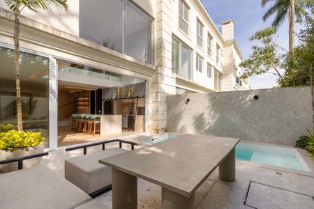 15_photo/94dce14123.43702d55e2e76f22-ATLAS-fe361783-e3d8-493a-b46b-95a0a5388194.jpg de casa à venda com 3 quartos, 235m² em Vista Alegre, Curitiba