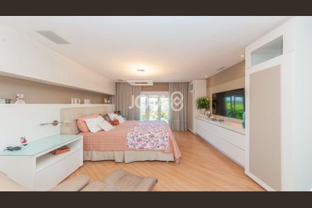 7_photo/94dce141a9.99f0bcddda79e2e7-ATLAS-17d19faa-9918-48f5-a88f-70c6e438d9ba.jpg de casa para alugar com 0 quarto, 793m² em Vista Alegre, Curitiba