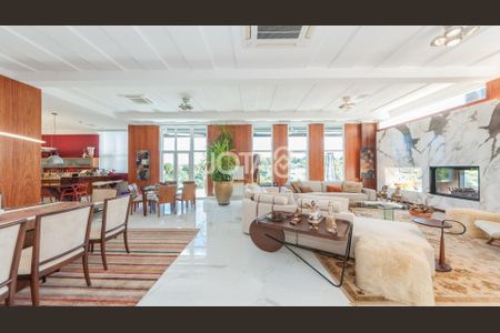 12_photo/94dce141a9.99f0bcddda79e2e7-ATLAS-2a1bd140-b154-4356-aaba-00050bf8efc4.jpg de casa para alugar com 0 quarto, 793m² em Vista Alegre, Curitiba