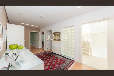 19_photo/94dce141a9.99f0bcddda79e2e7-ATLAS-308567e8-00a4-49fe-878f-e8e237de63e7.jpg de casa para alugar com 0 quarto, 793m² em Vista Alegre, Curitiba