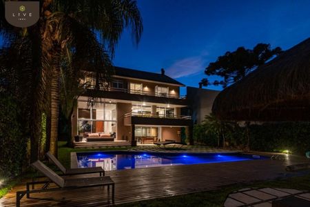 27_photo/94dce1441d.d41ccc6539b5b4b0-ATLAS-97b188e4-92b2-4bad-bde7-377ef9d69e5c.jpg de casa para alugar com 4 quartos, 448m² em Vista Alegre, Curitiba