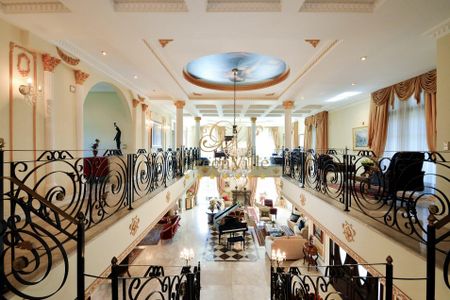 15_photo/94dce14465.ceff8192393c33de-ATLAS-789fbe8d-edc3-45e0-aaa4-0bd7e7493b4d.jpg de casa à venda com 6 quartos, 1544m² em Vista Alegre, Curitiba