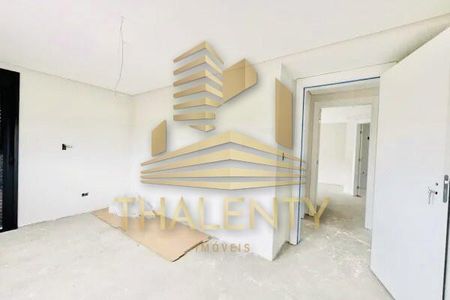 11_photo/94dce14557.61df383ebc62b81a-ATLAS-4d8fc6d3-aa49-4c1e-a685-5eee8f63b9a4.jpg de casa de condomínio à venda com 3 quartos, 183m² em Vista Alegre, Curitiba