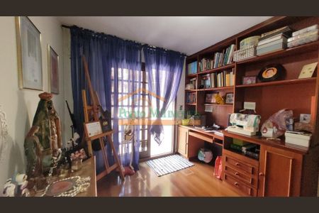 32_photo/94dce148fd.1d0d827e26d2d819-ATLAS-6bcb7b0a-e1ef-4310-9adb-e9ba0c9920ed.jpg de casa à venda com 4 quartos, 151m² em Pilarzinho, Curitiba